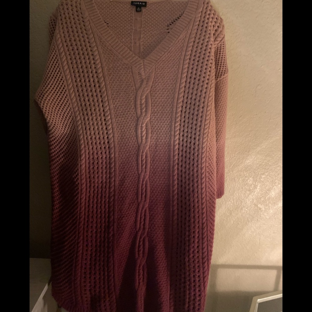 Torrid, knit tunic size 2 fits xl-xxl